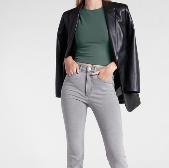 Express Tops - Express Body Contour Matte High Neck Cropped Tank